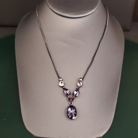 Givenchy Necklace Purple and Clear Stones in Black‎ Chain Dressy Moody Signed - Picture 8 of 8